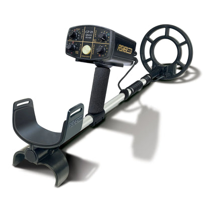 Fisher CZ21 Underwater Multi-Frequency Professional Metal Detector