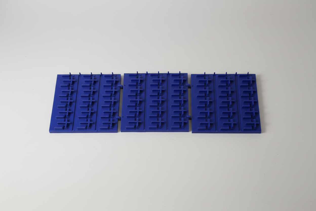 Deep Blue Holy Mat - Studio