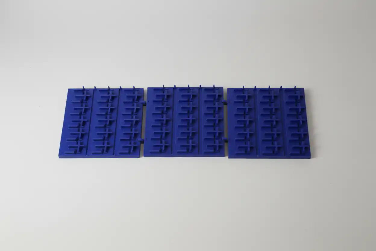 Deep Blue Holy Mat - Studio